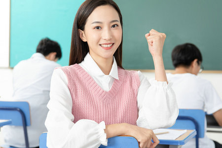 華東師范大學(xué)在職研究生報(bào)名時(shí)間 華東師范大學(xué)在職研究生報(bào)名時(shí)間