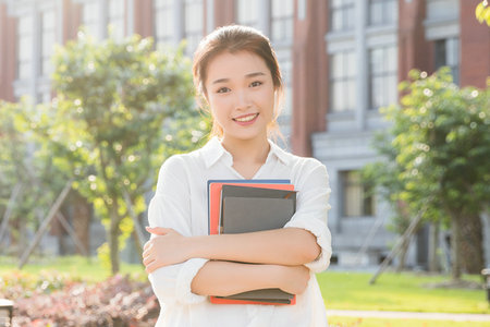 40歲在職研究生有什么用