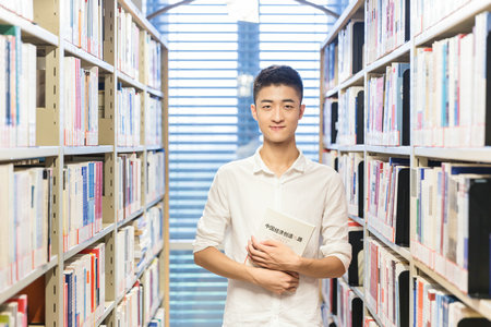 西班牙馬德里康普頓斯大學國際碩士招生對象