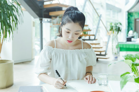 華中科技大學同等學力申碩學費一覽表 華中科技大學同等學力申碩學費一覽表