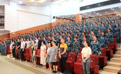 貴陽信息科技學院音樂黨史課