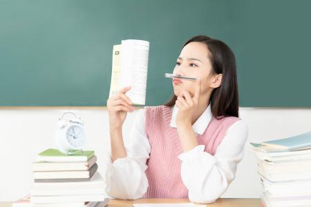 江蘇大學(xué)在職研究生 江蘇大學(xué)在職研究生